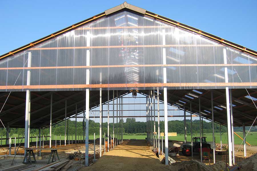 Hallen und Ställe für die Landwirtschaft